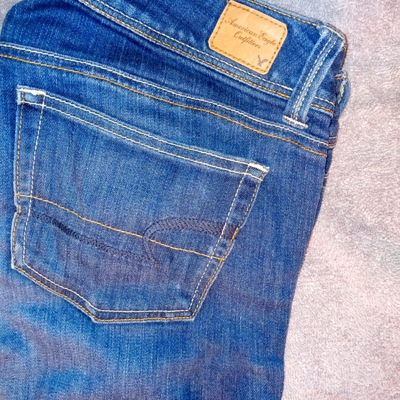 American Eagle jeans - Picture 2 of 2